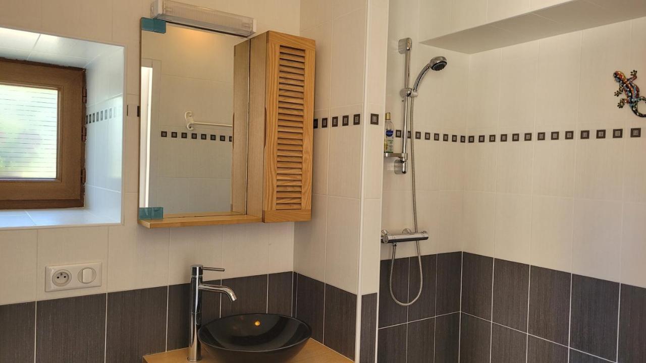 Hostel La Grange Saint-Jacques Bach Zewnętrze zdjęcie