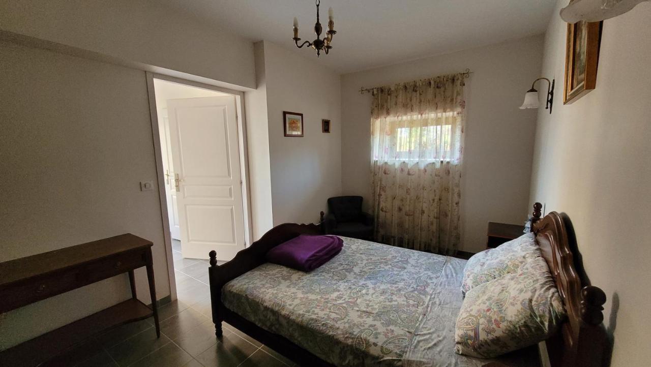Hostel La Grange Saint-Jacques Bach Zewnętrze zdjęcie